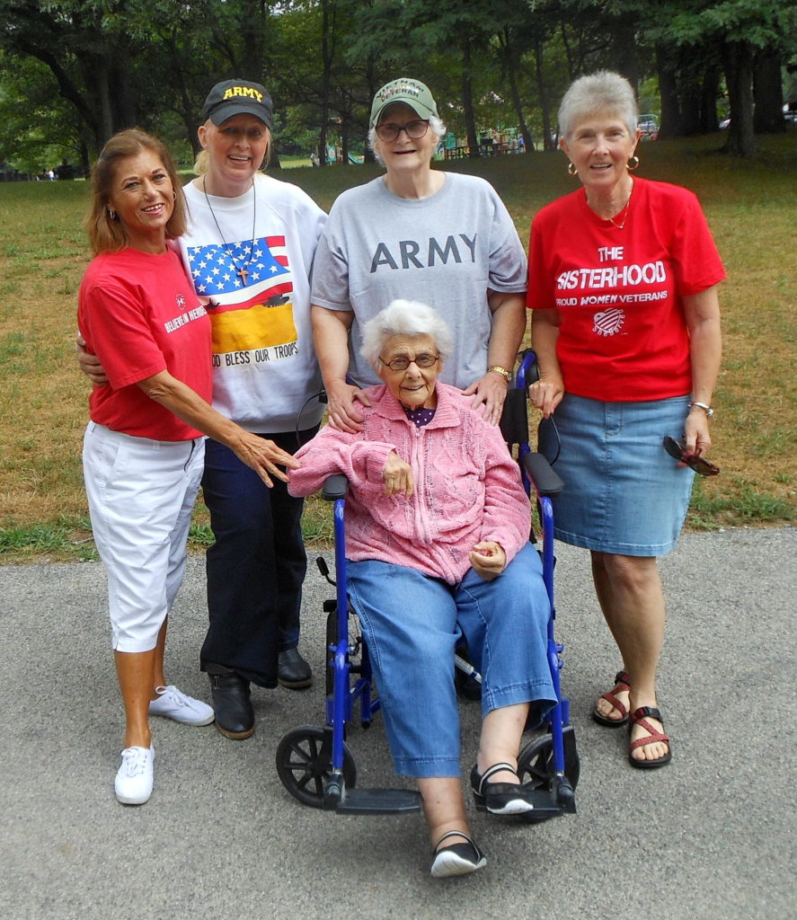 2018 veteran picnic group pic